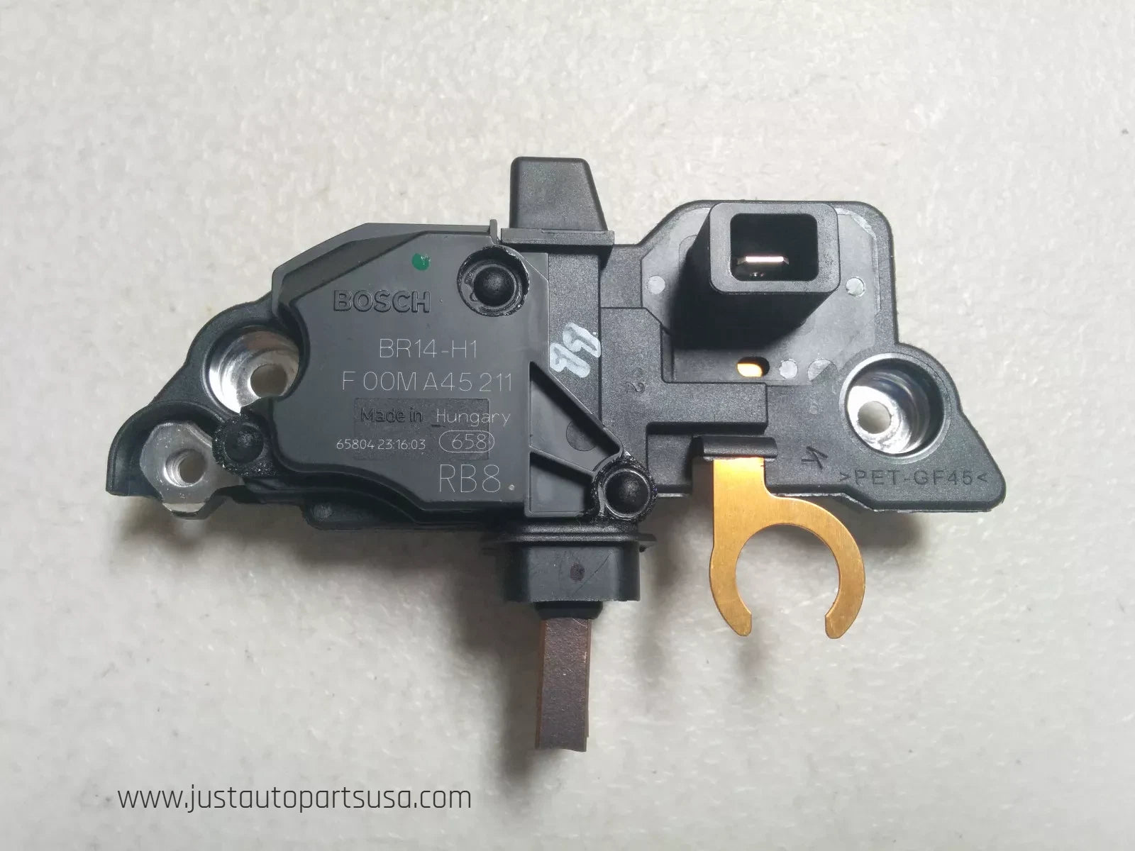 NEW BOSCH OEM VOLTAGE REGULATOR 0-124-625-003, 0-124-625-001, W080-44N