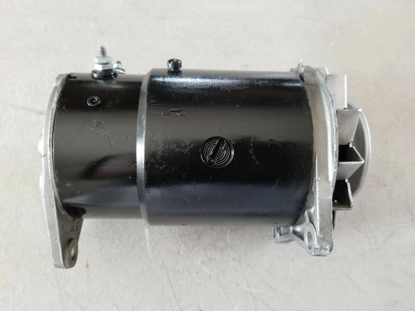 RESTORED DELCO GENERATOR CHEVY CORVAIR 1960 OEM # 1100357 9J23 DATE CODED