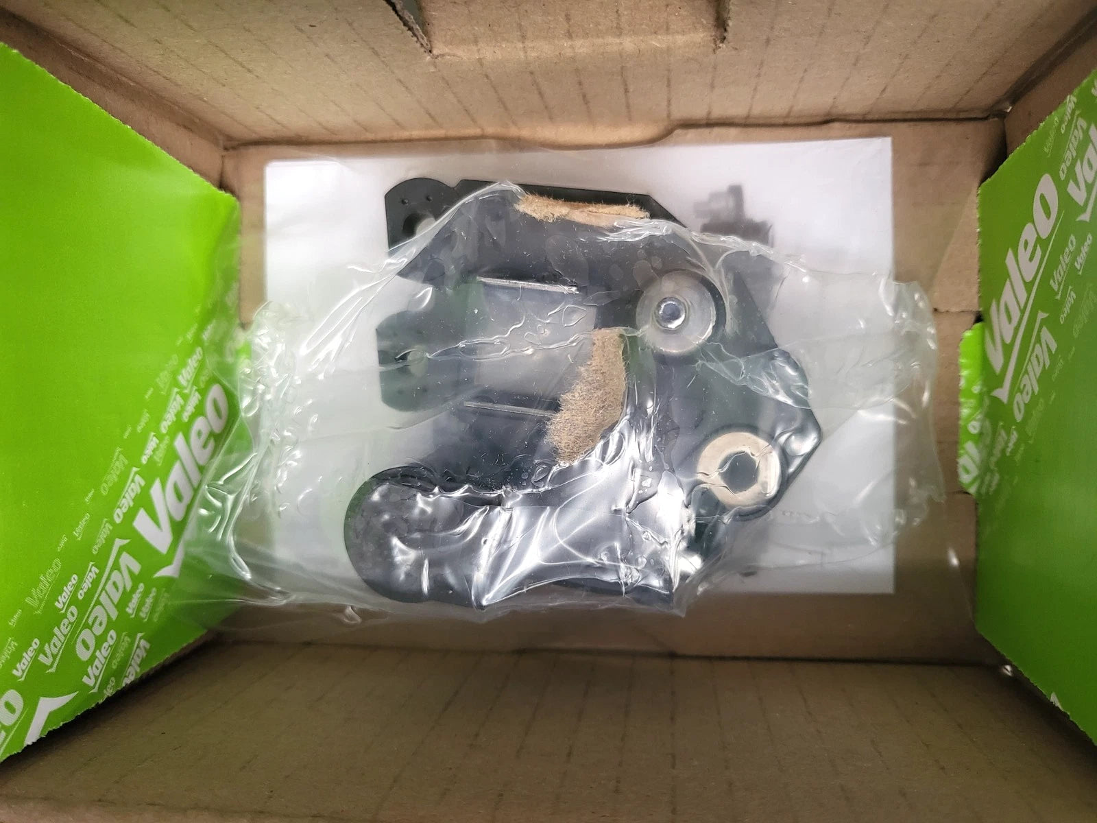 New Valeo OEM Alternator Voltage Regulator 599251, 2618375, 20736, 82-182N
