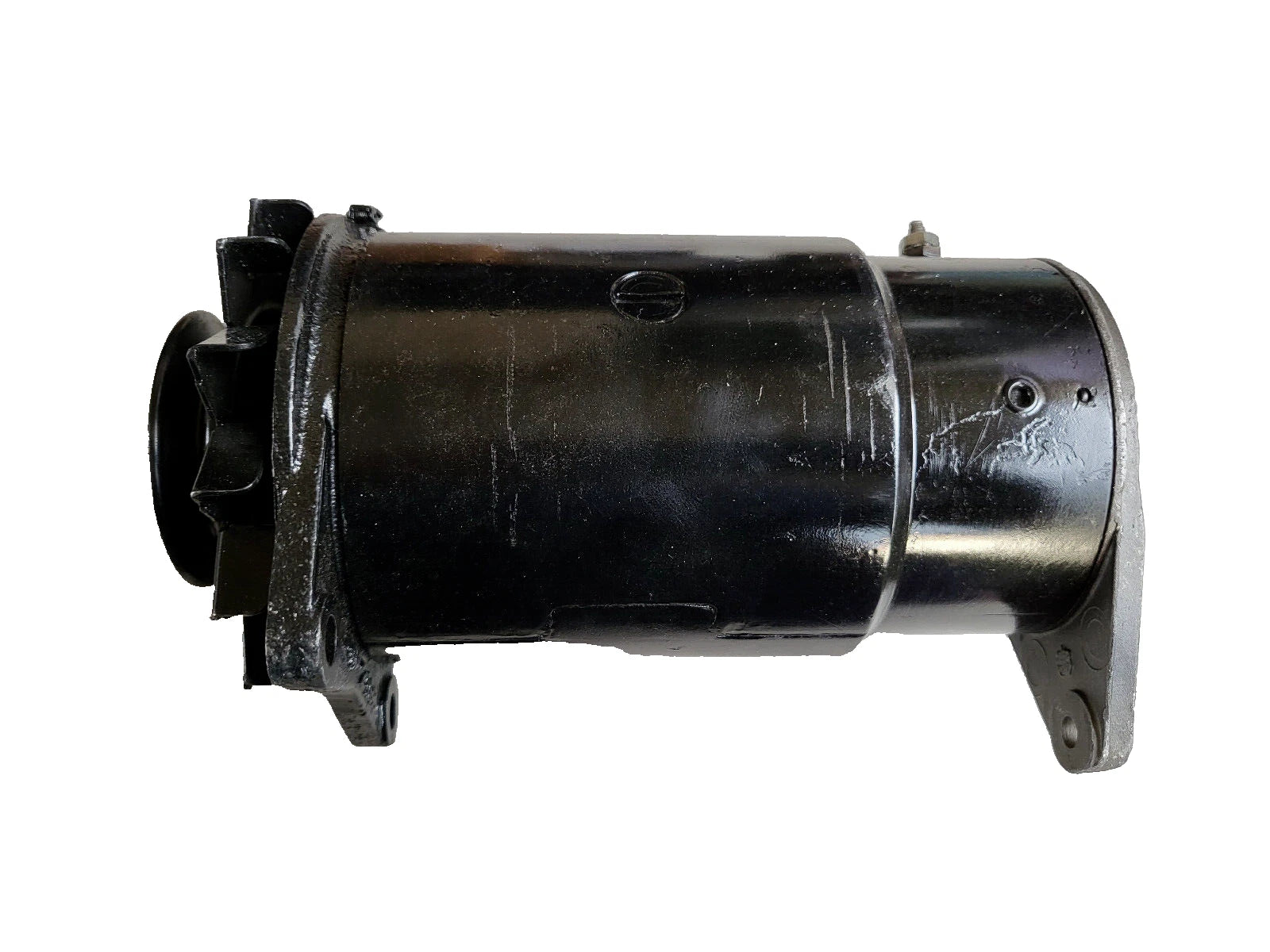 DELCO GENERATOR CHEVY CORVAIR 1963 1102226, 1102227, 9046 Re-manufactured